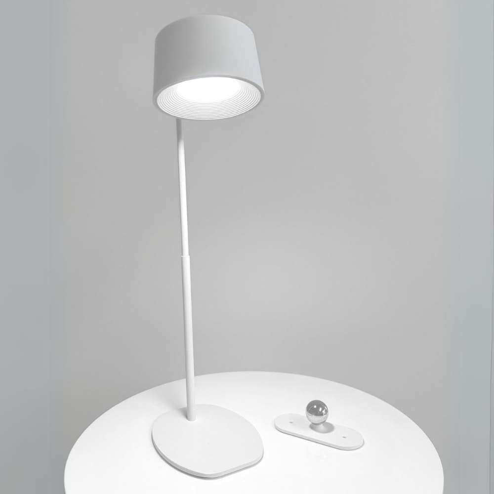 360° USB Table Lamp White - Funky Gifts NZ