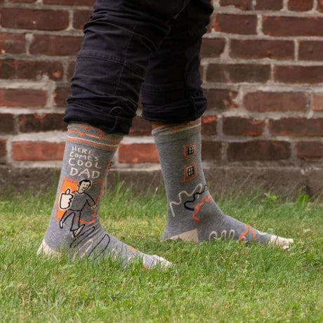 Men's Socks – Here Comes Cool Dad - Blue Q - Funky Gifts NZ