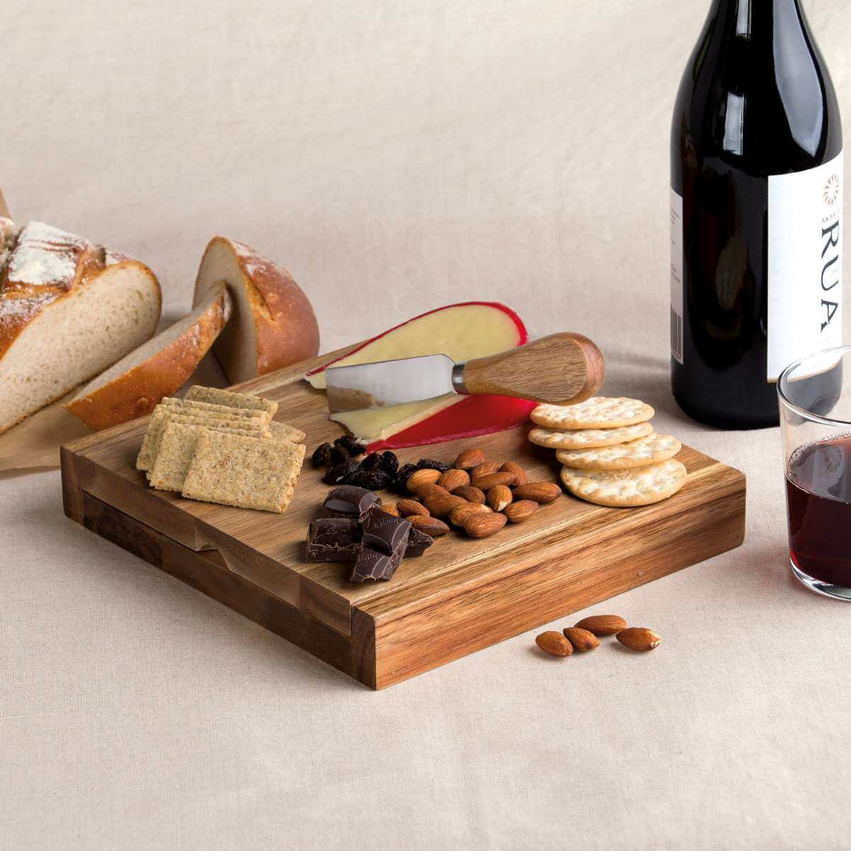 Clamshell Cheese Board - Funky Gifts NZ