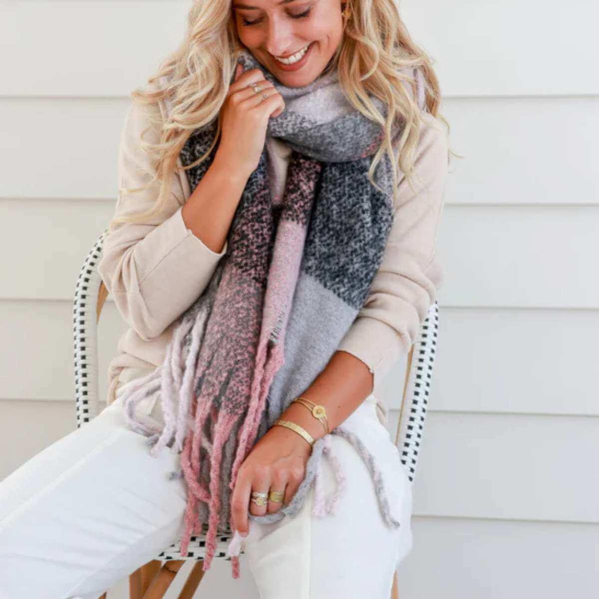Comfort Scarf - Grey Pink - Funky Gifts NZ
