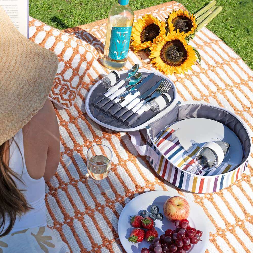 Country Living 2 Person Picnic Bag - Funky Gifts NZ