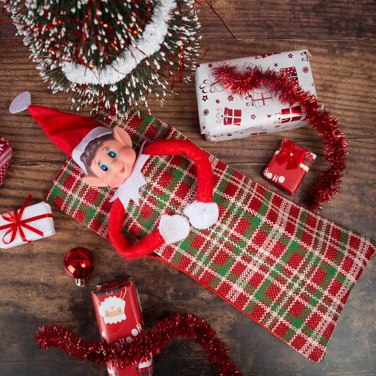 Naughty Elf Bend & Pose - Funky Gifts NZ