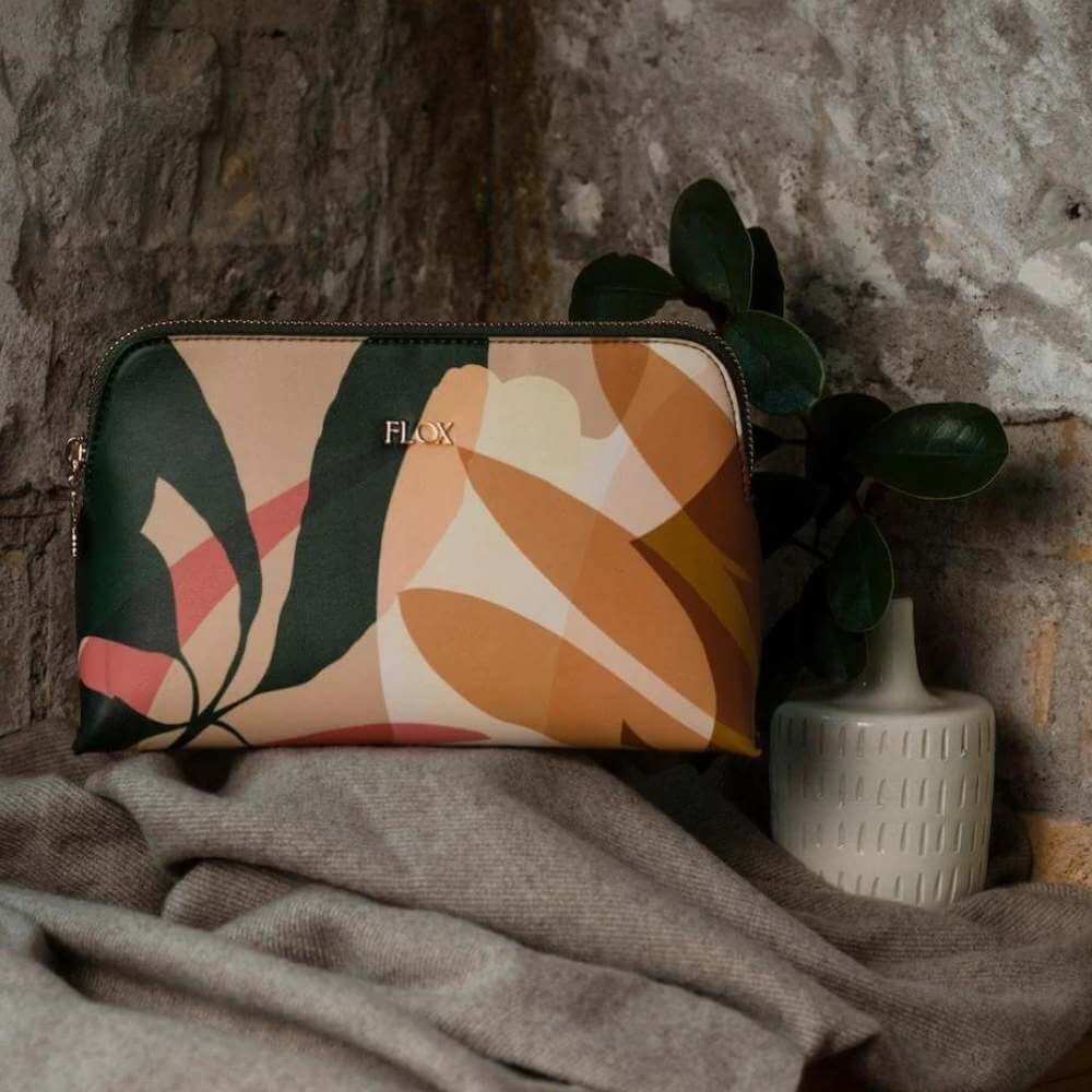 Flox Whenua - Cosmetic Case Medium - Funky Gifts NZ