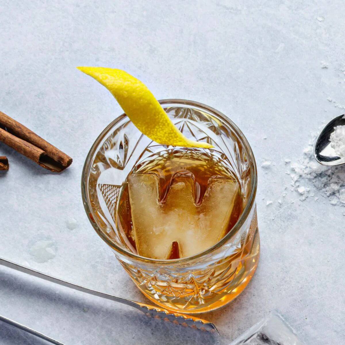 Ice Cube Tray - W for Whisky Drinkers - Funky Gifts NZ