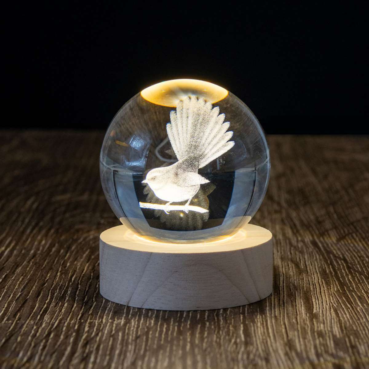 LED Globe - Fantail - Funky Gifts NZ