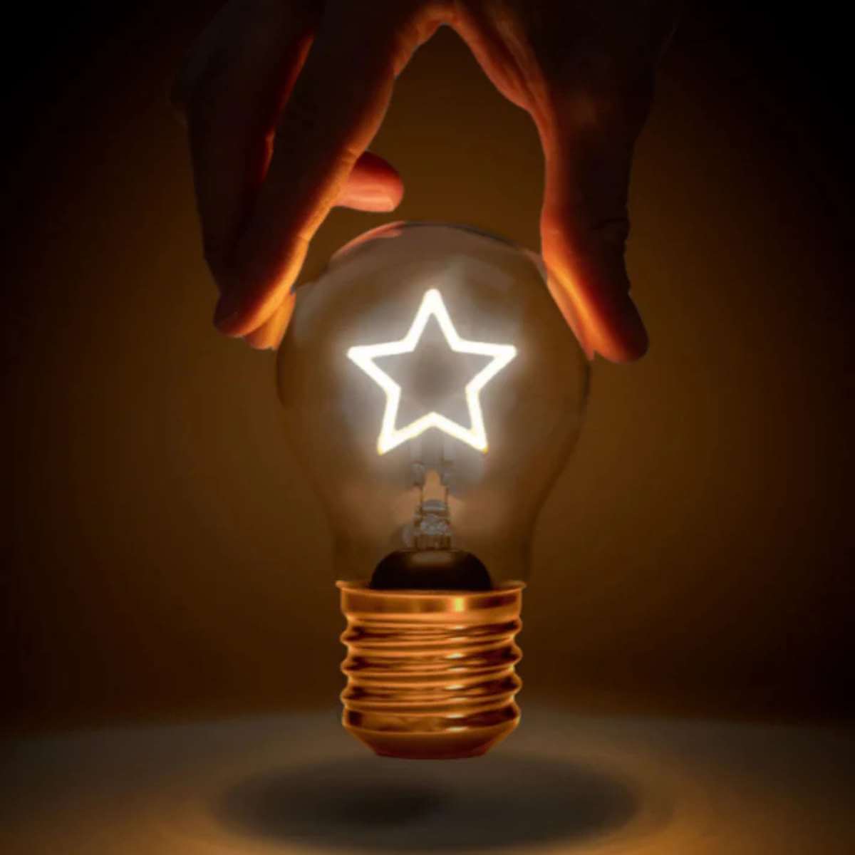 Lightbulb Lamp Star - Funky Gifts NZ