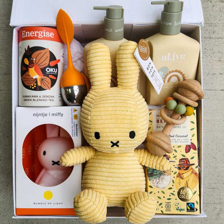 Little Luxury Welcome Box - Funky Gifts NZ