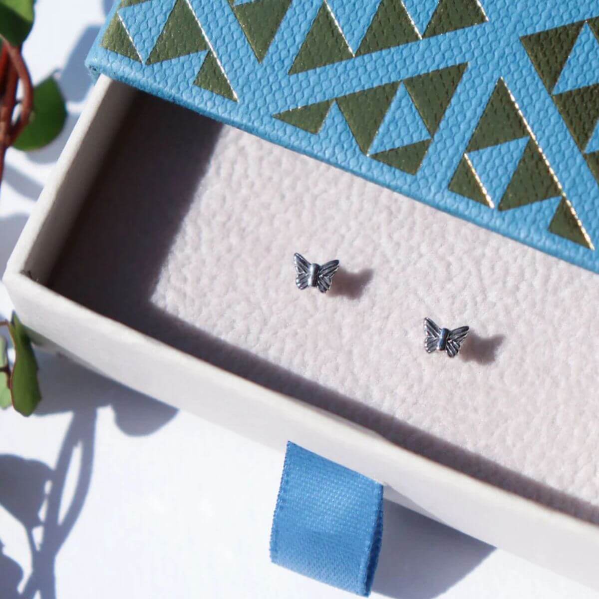 Little Taonga Puriri Petite Studs - Funky Gifts NZ