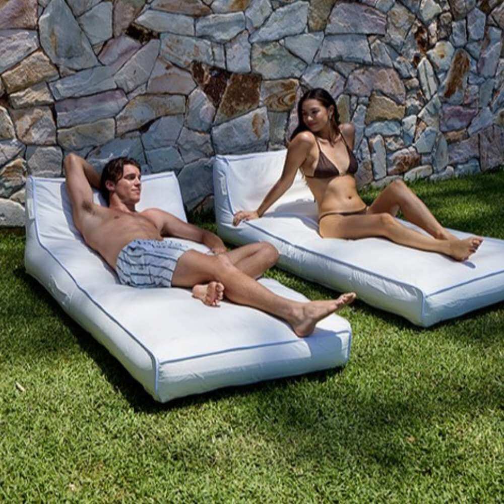 SunnyLife Luxe Lie-On Lounger Casa Blanca - Funky Gifts NZ