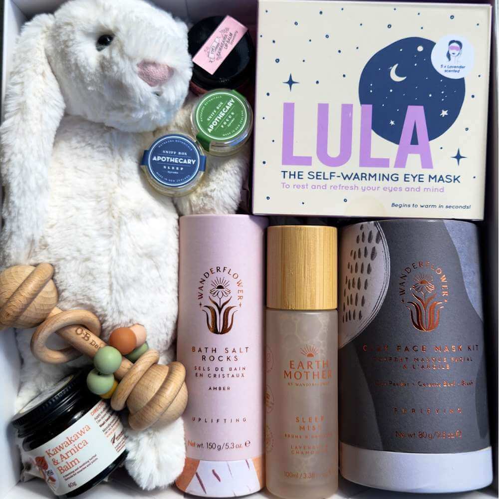 Mum & Bub Deluxe Gift Box - Funky Gifts NZ