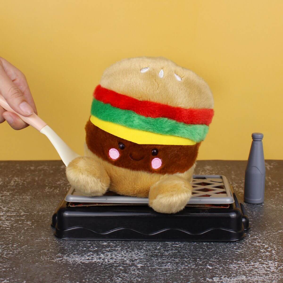 Palm Pals - Charles Cheeseburger - Funky Gifts NZ