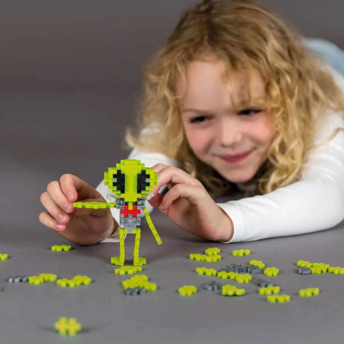 Plus Plus Alien 100pc Tube - Funky Gifts NZ