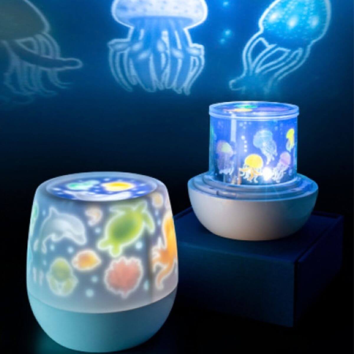 Rotating_Projector_Light_Ocean__1_.jpg