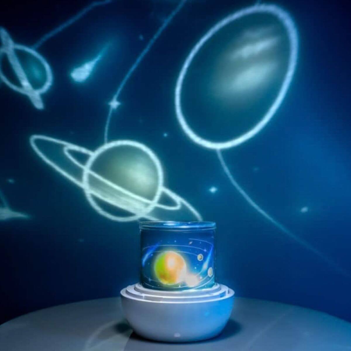 Space_Rotating_Projector_Light___Copy.jpg