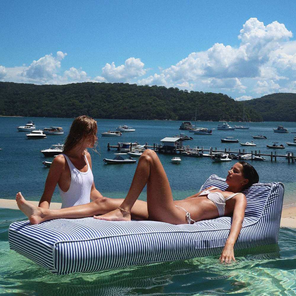 SunnyLife Luxe Lie-On Lounger  Le Weekend Navy - Funky Gifts NZ