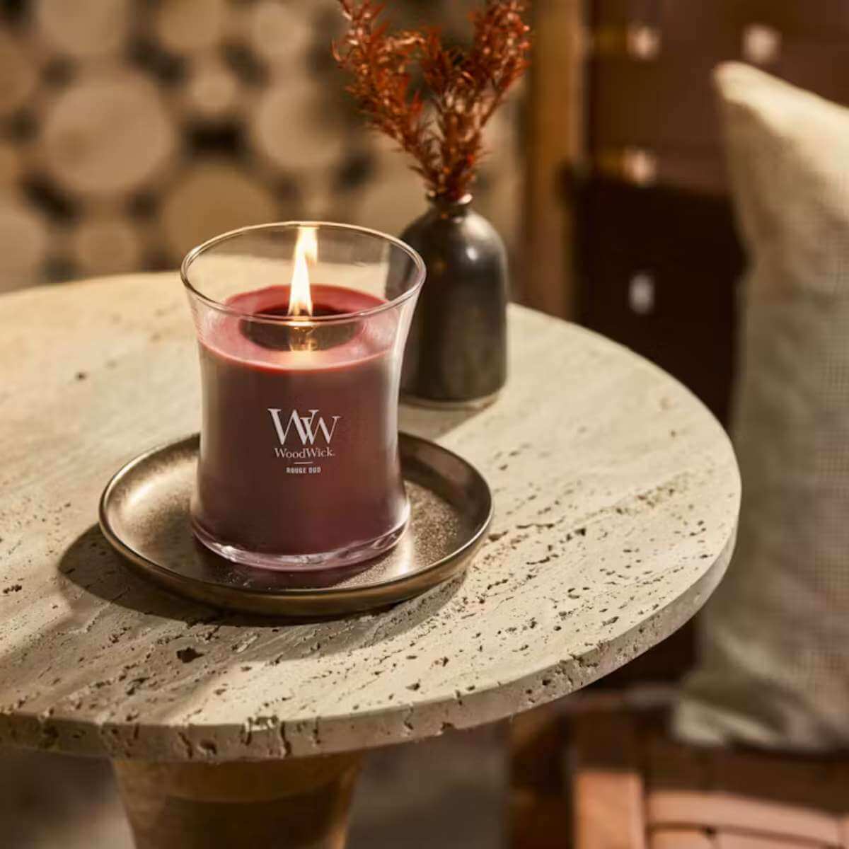 Medium WoodWick Scented Soy Candle - Rouge Oud - Funky Gifts NZ