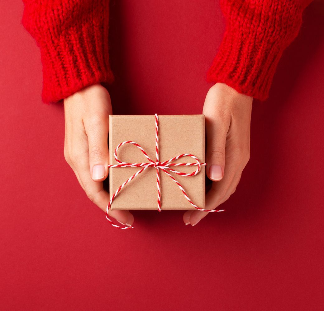 10 Budget-Friendly Christmas Gifts