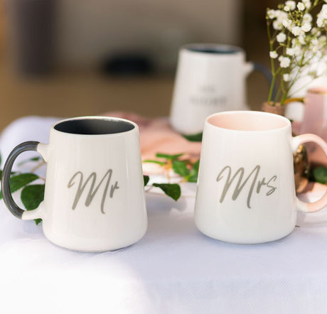 Mr & Mrs Mug Set