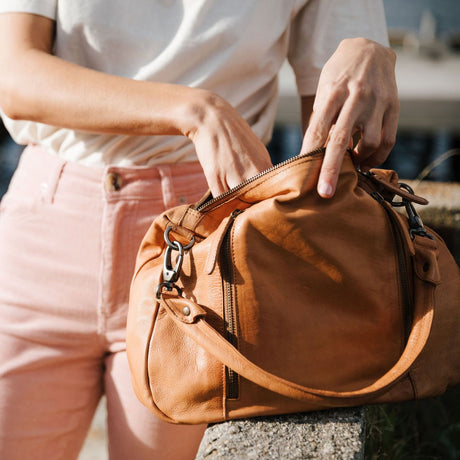 Dusky Robin Leather Bags