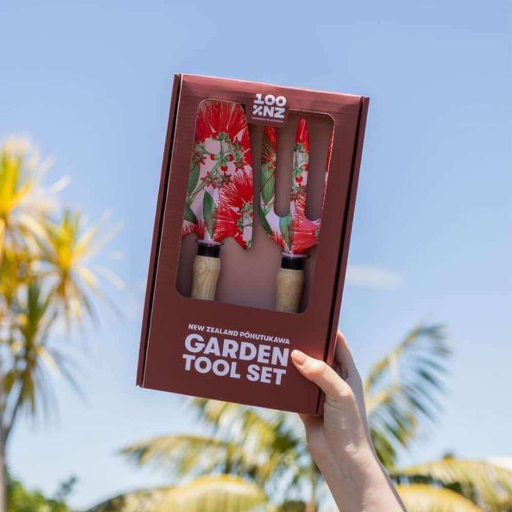 NZ Pohutukawa Garden Tool Set - Funky Gifts NZ