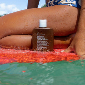 200_Coconut_Sunscreen_Lotion_SPF50__Travel.jpg