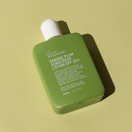 200ml_Kakadu_Plum_Sunscreen_Lotion_SPF50_.jpg