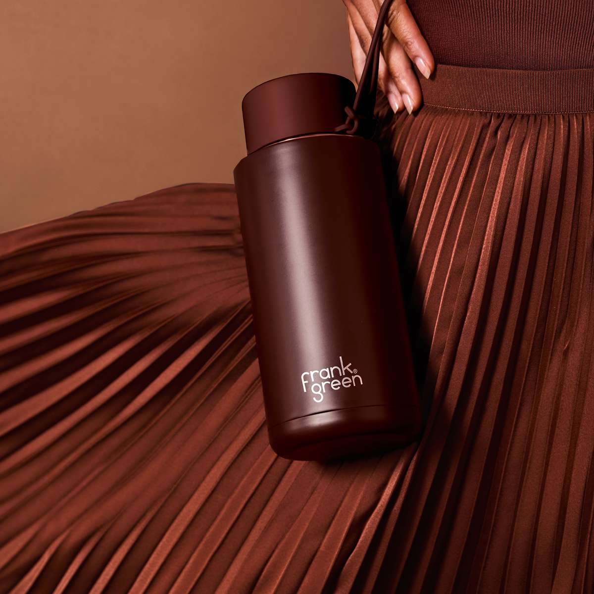 Reusable 34oz Straw Bottle - Chocolate - Funky Gifts NZ