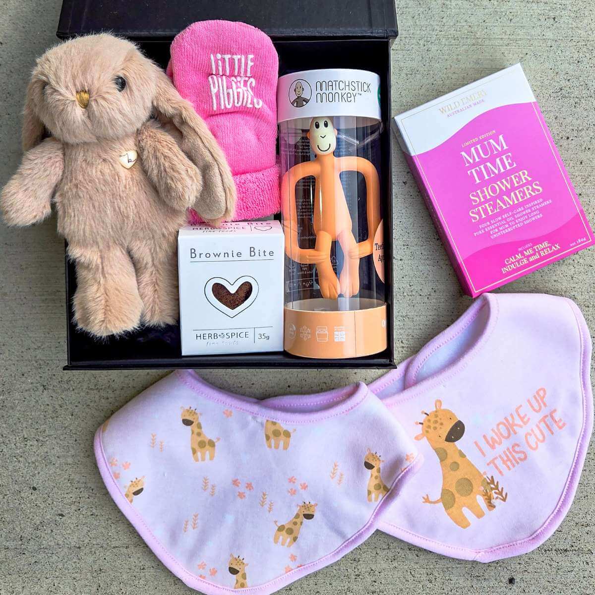 A_Little_Cute_Baby_Girl_Gift_Box__1_.jpg
