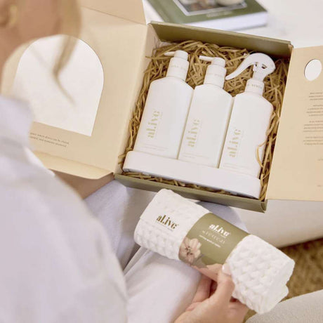 Al.ive Body Kitchen Trio & Towel Gift Set - Funky Gifts NZ