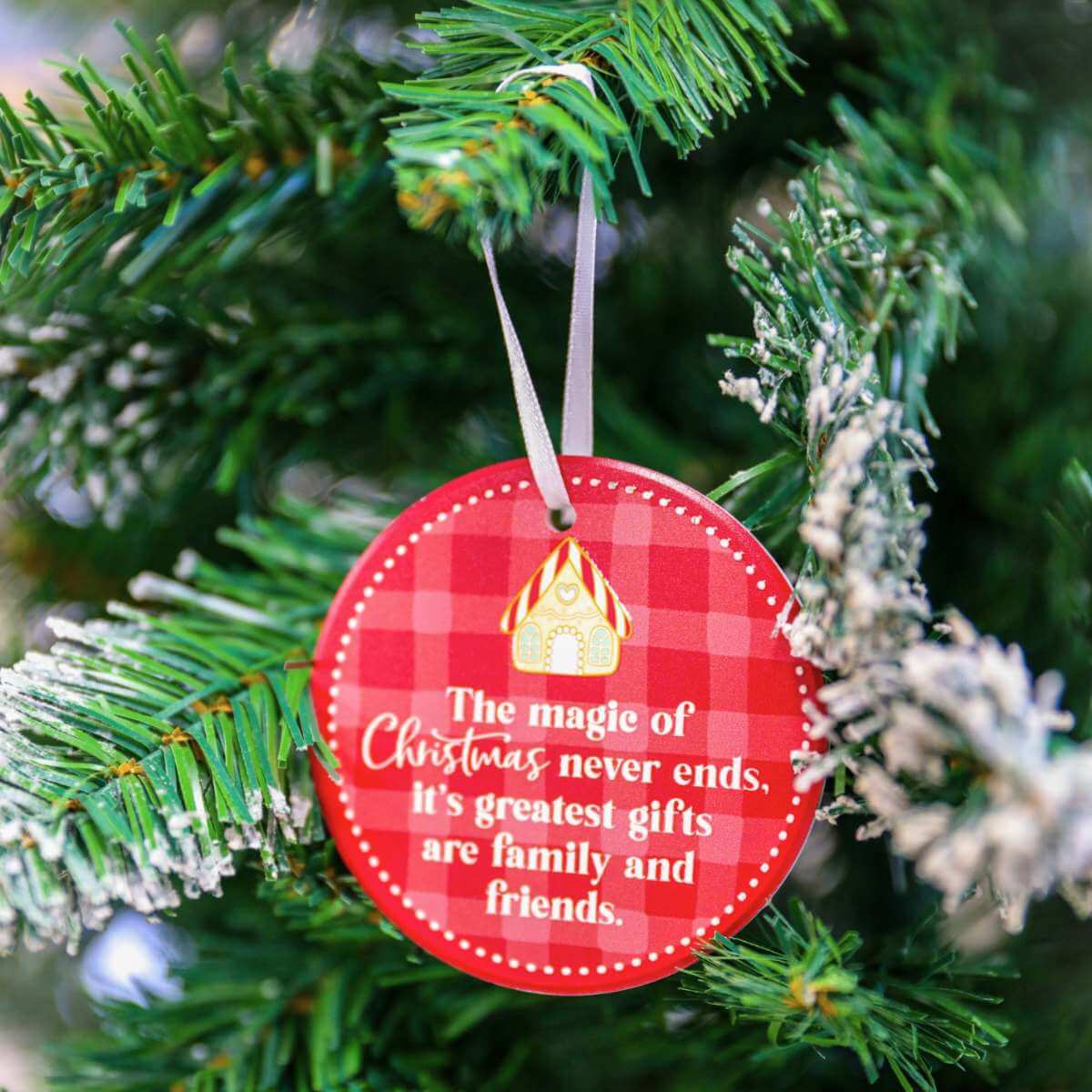 Christmas_Keepsake_Decoration_Family___Friends.jpg