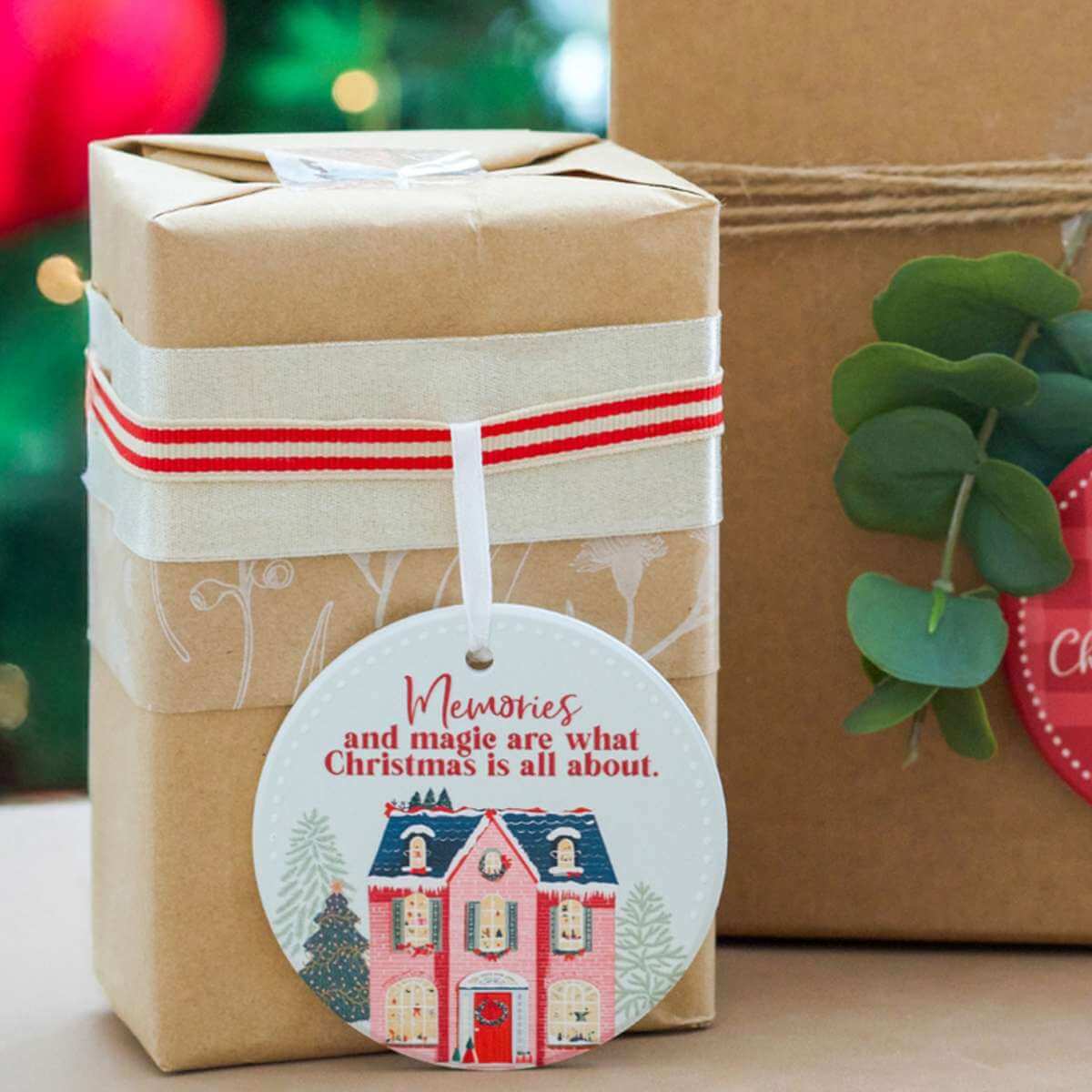 Christmas_Keepsake_Decoration_Memories___Magic.jpg