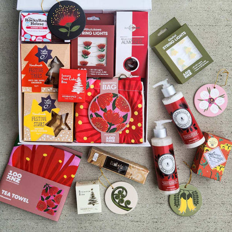 Christmas in Bloom Gift Box - Funky Gifts NZ