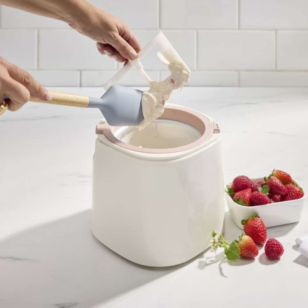 Davis & Waddell 1.4L Digital Ice Cream Maker - Funky Gifts NZ
