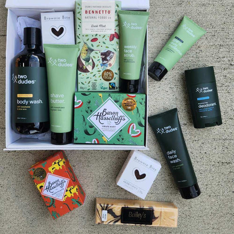 Deluxe Two Dudes  Pamper Gift Box - Funky Gifts NZ