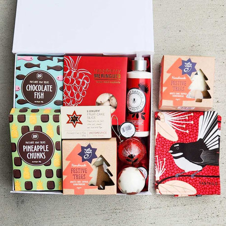 Festive Kiwiana Gift Box - Funky Gifts NZ