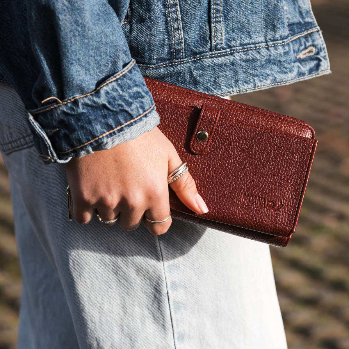 Fitzroy Wallet - Wine - Funky Gifts NZ