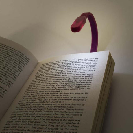 Flexi_Clip_On_Rechargeable_Book_Light__1_.jpg