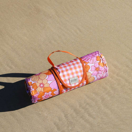 Floral Picnic Rug - Pink Retro - Funky Gifts NZ
