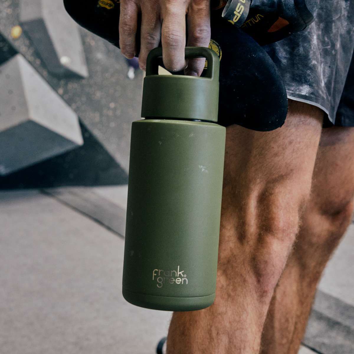 Reusable 34oz Grip Bottle - Khaki - Funky Gifts NZ
