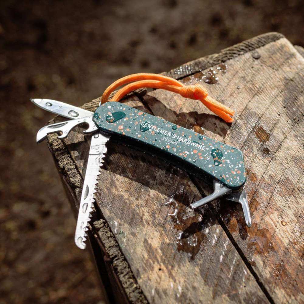 Gentlemen's Hardware - Wilderness Multi-Tool No.314 - Funky Gifts NZ