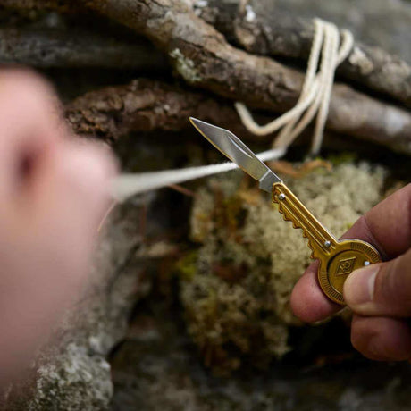 Gentlemen_s_Hardware_Key_Pocket_Knife__1_.jpg