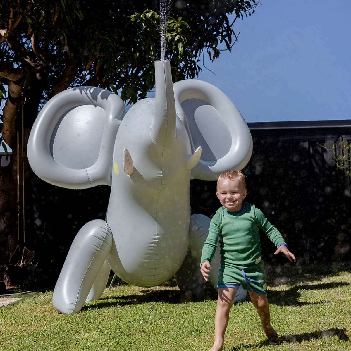 Giant_Sprinkler_Eli_The_Elephant__1_.jpg