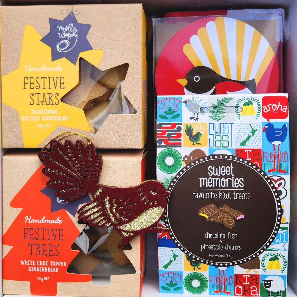 Iconic Christmas Fantail Birdy Gift Box - Funky Gifts NZ