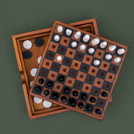 Iron___Glory_Chess___Checkers__1_.jpg