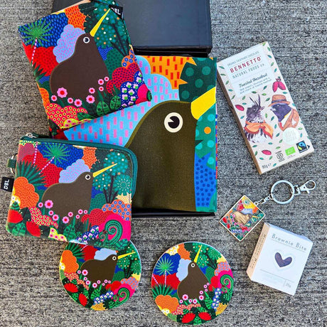Kiwi Wonderland Gift Box - Funky Gifts NZ