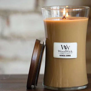 Large WoodWick Scented Soy Candle - Oatmeal Cookie