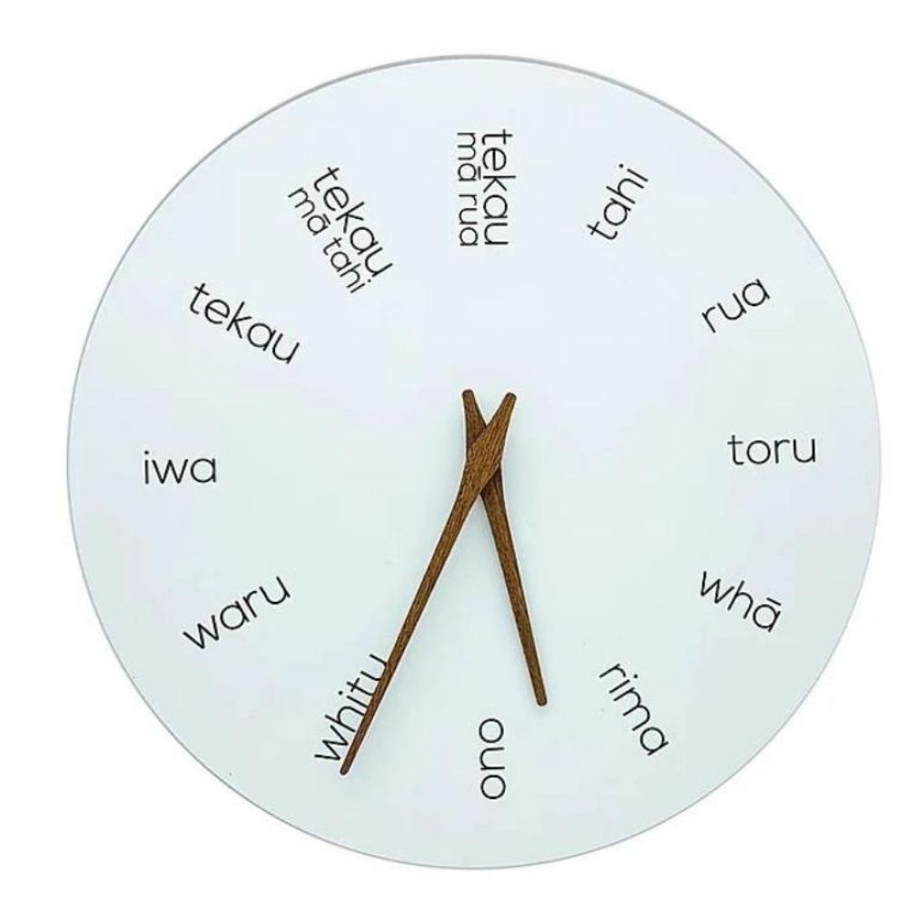 Moana Road - Te Reo Māori Wooden Clock Light - Funky Gifts NZ