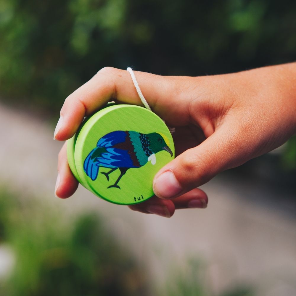 Moana Road Native Bird Wooden Yoyo - Tūī - Funky Gifts NZ