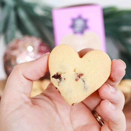 Molly Woppy Handmade Festive Hearts - Cranberry Shortbread - Funky Gifts NZ