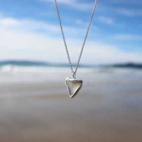 Shark_Tooth_Necklace.jpg